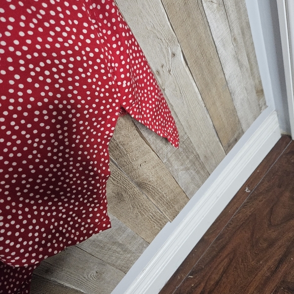 Maggie B Pullover Oversized Red Polka Dot 3/4 Sleeve Tunic With Pockets One Size - Picture 6 of 12